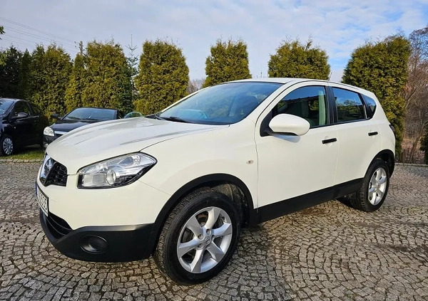 Nissan Qashqai cena 36900 przebieg: 188000, rok produkcji 2012 z Mszczonów małe 352